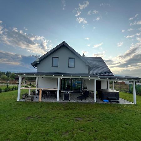 Dom Nad Morzem Z Jacuzzi 10 Osob Morze Przygod Villa Mieroszyno Buitenkant foto